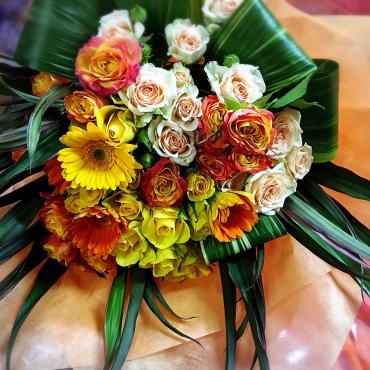 送別用　花束を　お届けいたしました。｜「松花園」　（兵庫県神戸市須磨区の花キューピット加盟店 花屋）のブログ